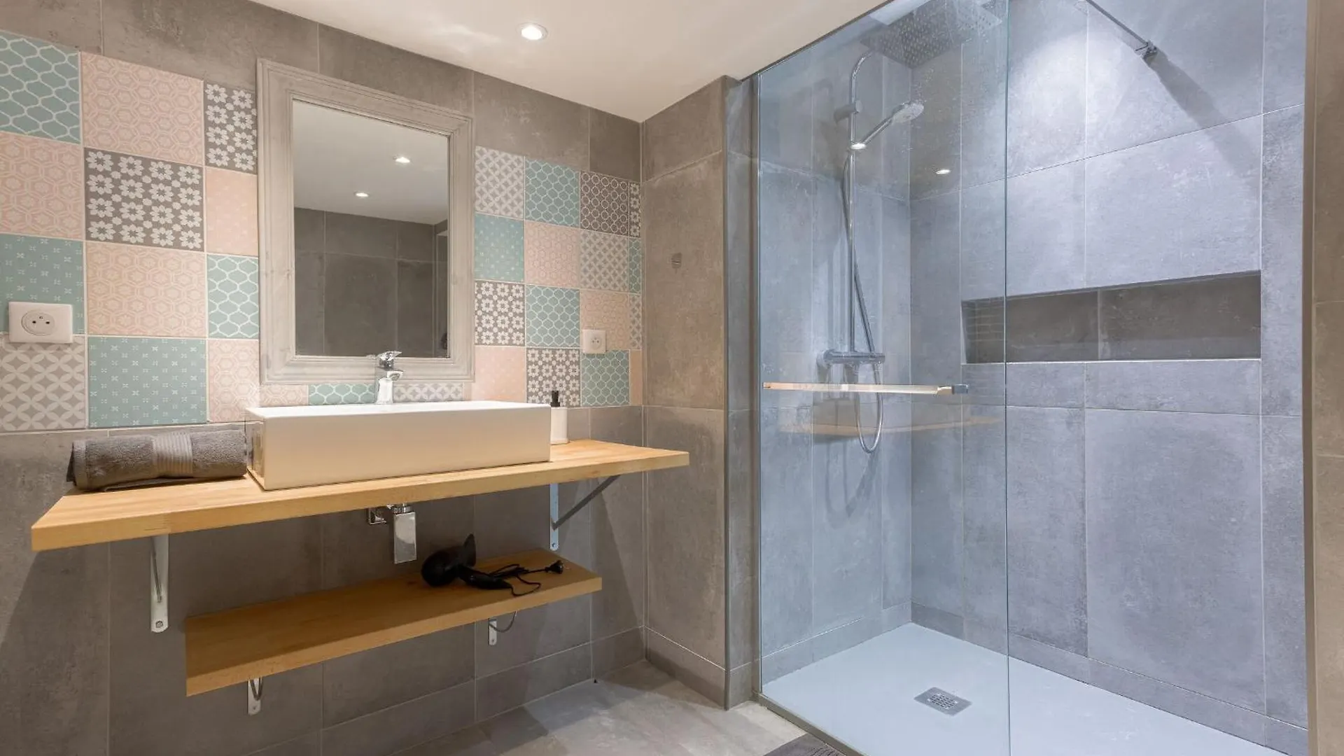 La Chaumiere Apartment Cannes 0*,  France